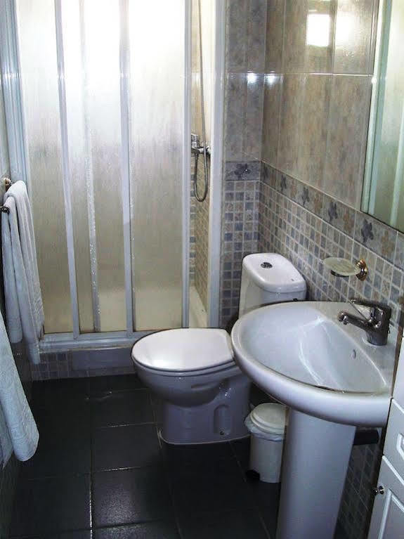 Vicenta Apartaments Torremolinos Exterior foto